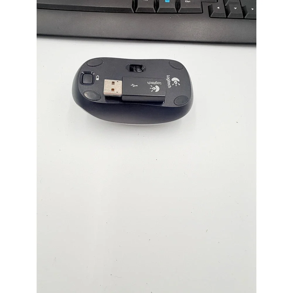 Logitech MK320 Wireless Desktop‎ Keyboard and Mouse Combo Black 920-002836